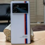 iQOO 15 Unveiled With Samsung 2K M14 OLED Display: A New Benchmark for Flagship Screens